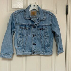 Hard Rock Cafe New York vintage blue jean jacket. Size 8